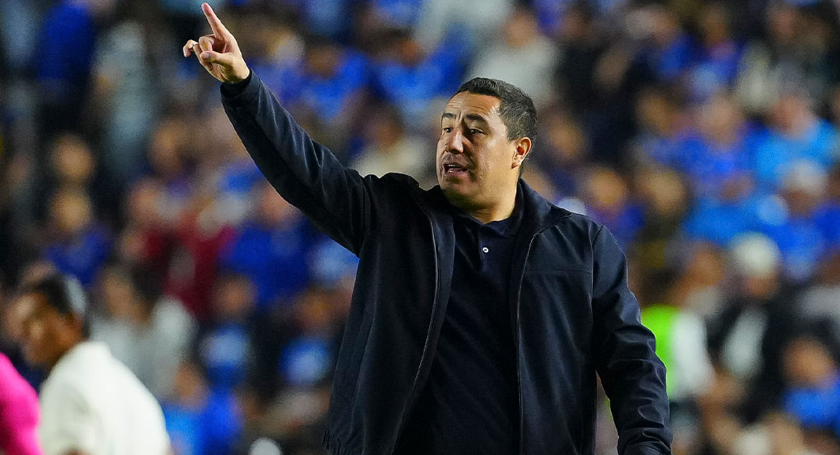 El Cruz Azul interpuso una queja ante la FMF tras las polémicas declaraciones de Efraín Juárez contra el arbitraje