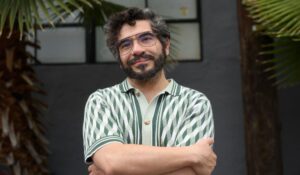 El cineasta mexicano Carlos Meléndez llevará terror vertical al Festival de Cannes 2026