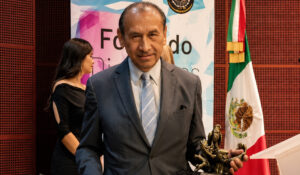 Detienen a Humberto Nava, líder del sindicato de la FGR en Ciudad de México ¿De qué está acusado?