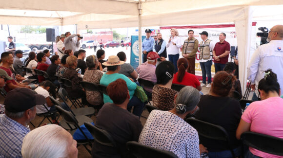 Feria de la Paz lleva apoyos y servicios gratuitos a familias del oriente de Cajeme