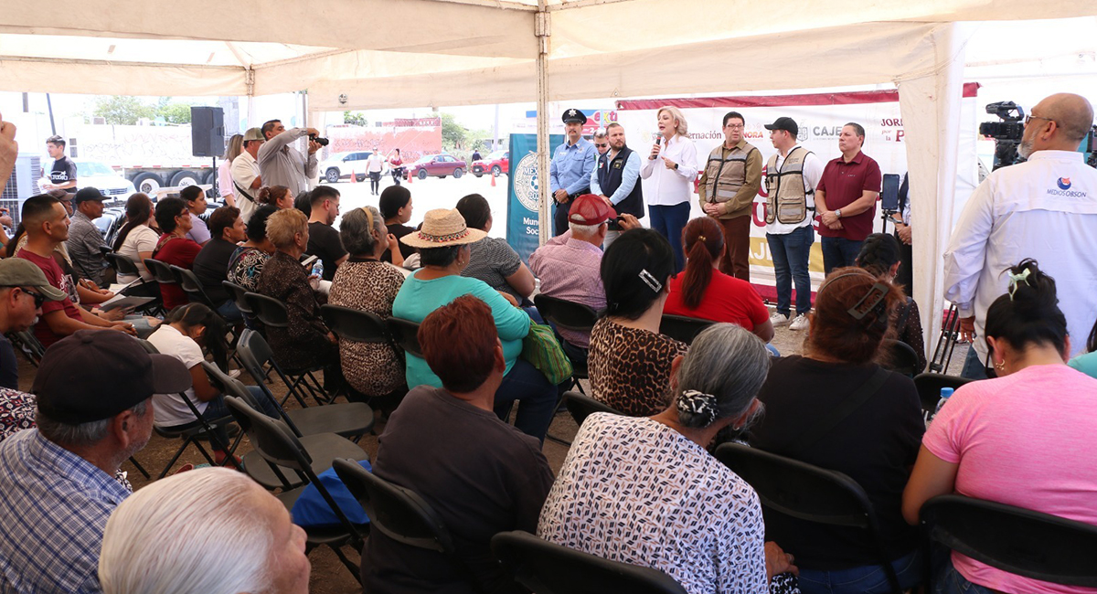 Feria de la Paz lleva apoyos y servicios gratuitos a familias del oriente de Cajeme
