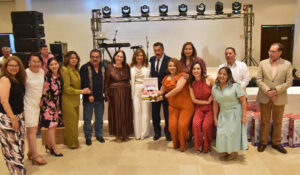Ayuntamiento de Cajeme celebra a 810 madres trabajadoras con regalos, música y gran festejo