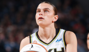 Gabriela Jaquez debuta en la WNBA como primera mexicoestadounidense elegida en primera ronda
