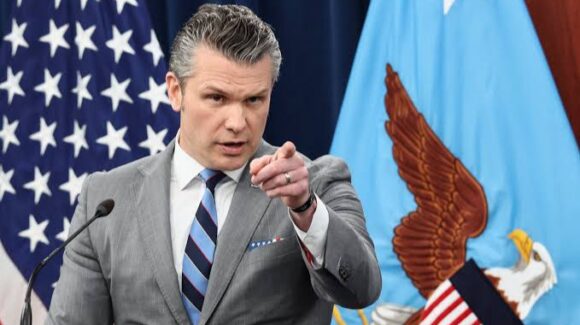 Hegseth asegura que el ‘Proyecto Libertad’ en el Estrecho de Ormuz es una operación defensiva
