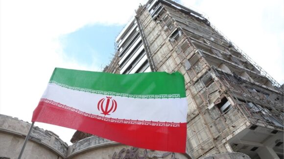 Irán demanda a EE.UU. ante tribunal arbitral de La Haya por injerencia militar