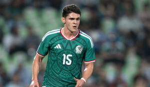 Olvida al América; Israel Reyes prioriza el Mundial 2026 mientras analiza un posible futuro en Europa