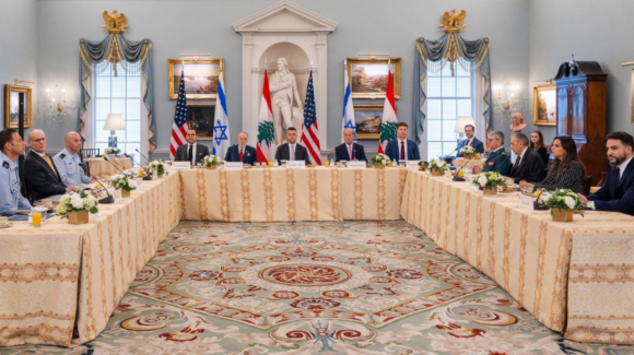Israel y el Líbano acuerdan extender el alto al fuego por 45 días: Estados Unidos