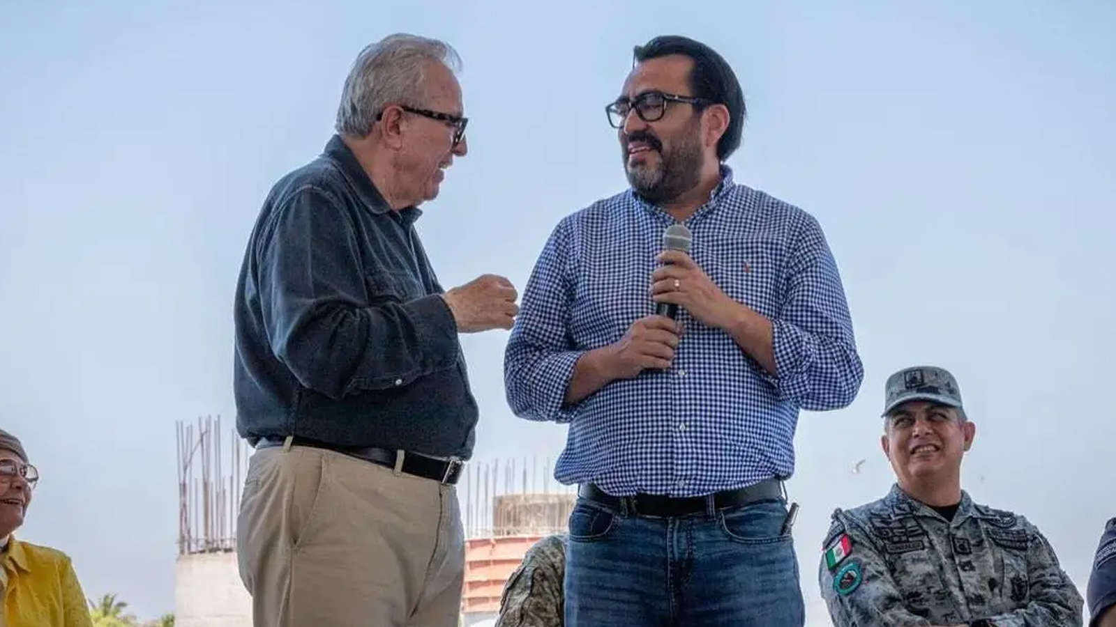 Juan de Dios Gámez, alcalde de Culiacán con licencia y Rubénm Rocha Moya
