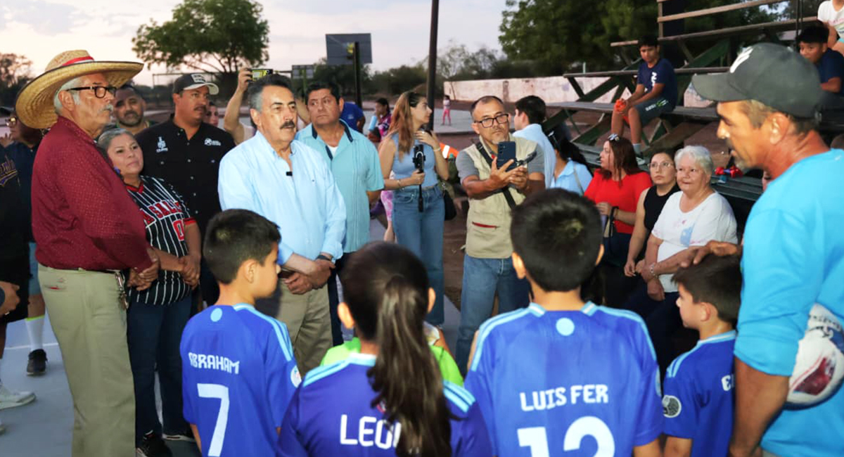 Javier Lamarque enciende cancha rehabilitada en Cócorit para promover deporte y convivencia