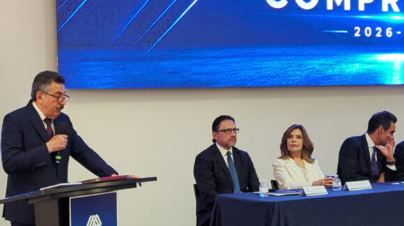 Lamarque Cano llama a fortalecer colaboración entre sociedad, empresarios y gobierno
