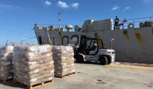 Llega a Cuba nuevo cargamento de ayuda humanitaria proveniente de México