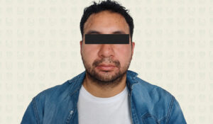 Detienen a profesor de secundaria por presunto abuso en CDMX; fue denunciado por alumna de 14 años