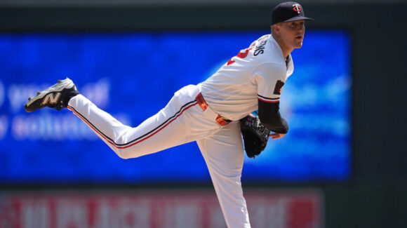 Matthews lanza siete entradas en blanco en su debut en la campaña y Twins vencen a Marlins