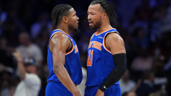 Knicks alzan la mano; barren a los 76ers y regresan a la final del Este por segundo año al hilo