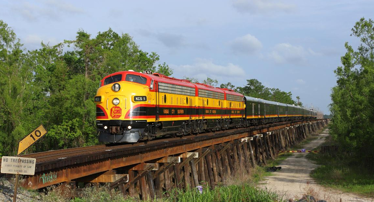 Confirman a tres mexicanos entre los siete fallecidos en tren de Texas; SRE gestiona repatriación