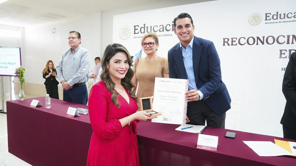 Maestros sonorenses transforman vidas y fortalecen el futuro educativo del estado, afirma Froylán Gámez Gamboa