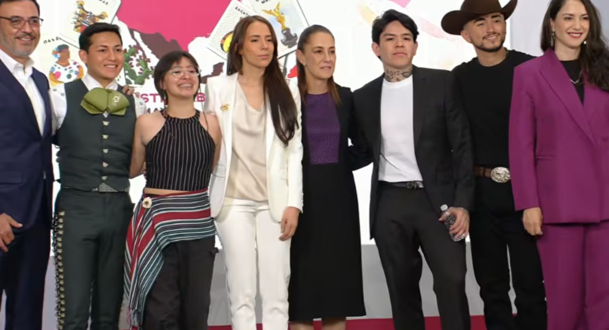 Majo Aguilar es confundida con su prima Ángela Aguilar en La Mañanera con Claudia Sheinbaum