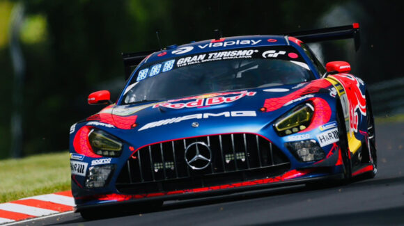 Verstappen conquista el ‘Infierno Verde’ y sorprende en clasificación de las 24 horas de Nürburgring