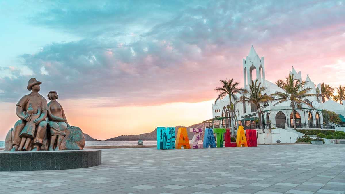 Mazatlán, Sinaloa, lidera turismo de reuniones en noroeste con 1128 millones de pesos.