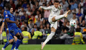 La afición del Real Madrid explota contra Mbappé; fue abucheado en el Santiago Bernabéu