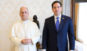 Marco Rubio se reune con Papa León XIV en el Vaticano para reafirmar compromiso por la paz