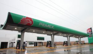 Pemex reporta 10 mil 591 tomas ilegales en 2025 por huachicol