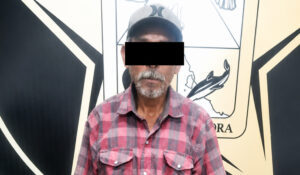 Lo detienen por agredir y amenazar a su propia madre en Sonora; la Fiscalía logró su vinculación