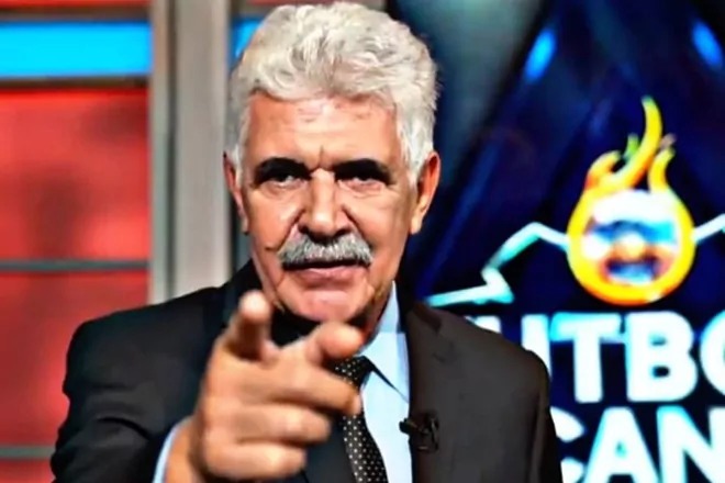 Ricardo Ferretti critica concentración de la Selección Mexicana por falta de objetivo.
