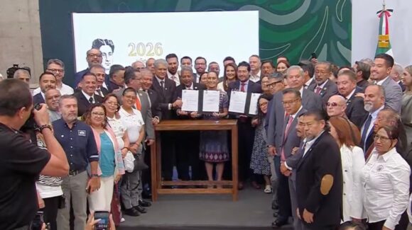 Jornada laboral de 40 horas en México inicia este 2026: Presidenta Sheinbaum firma acuerdo