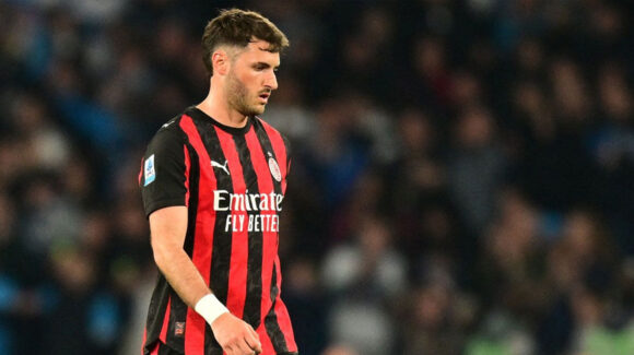 AC Milan analiza la salida de Santiago Giménez; definirían su venta en las próximas semanas