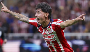 Chivas logra remontada ante Tigres; doblete de Sandoval pone al Guadalajara en semis del Clausura 2026