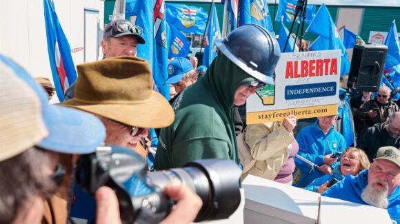 Alberta enfrenta debate sobre su posible separatismo de Canadá