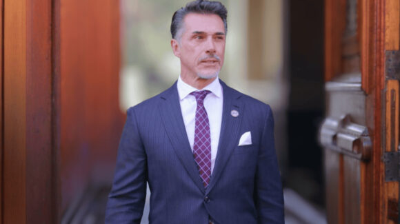 Abogada exige a Sergio Mayer su renuncia a su cargo de diputado; el exactor de Televisa responde