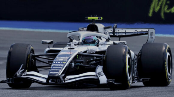 Cadillac da un paso al frente en la F1; ‘Checo’ Pérez destaca avances en el GP de Miami