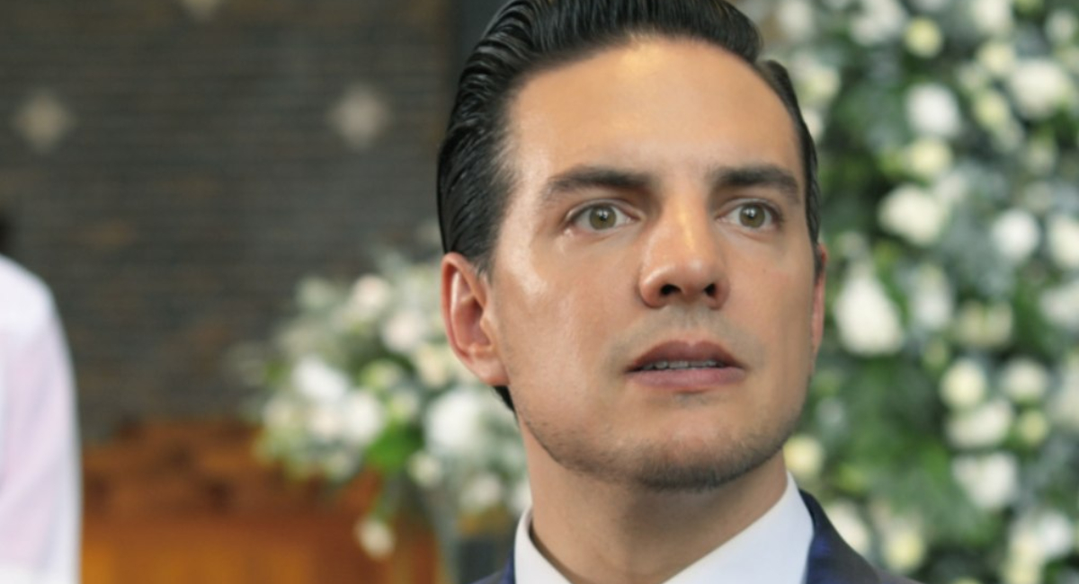 Vadhir Derbez da la cara a las acusaciones de violación en su contra