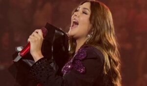 Yuridia conquista el Palenque de la Expogan, lunes ofrecerá segundo show