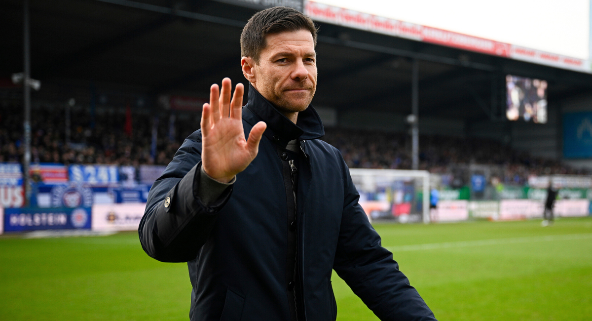 Xabi Alonso regresará al banquillo tras haber firmado como nuevo entrenador del Chelsea