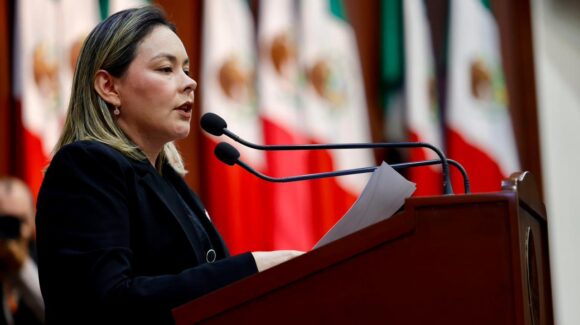 Yeraldine Bonilla gobernadora interina de Sinaloa, respalda a Rocha Moya ante acusaciones