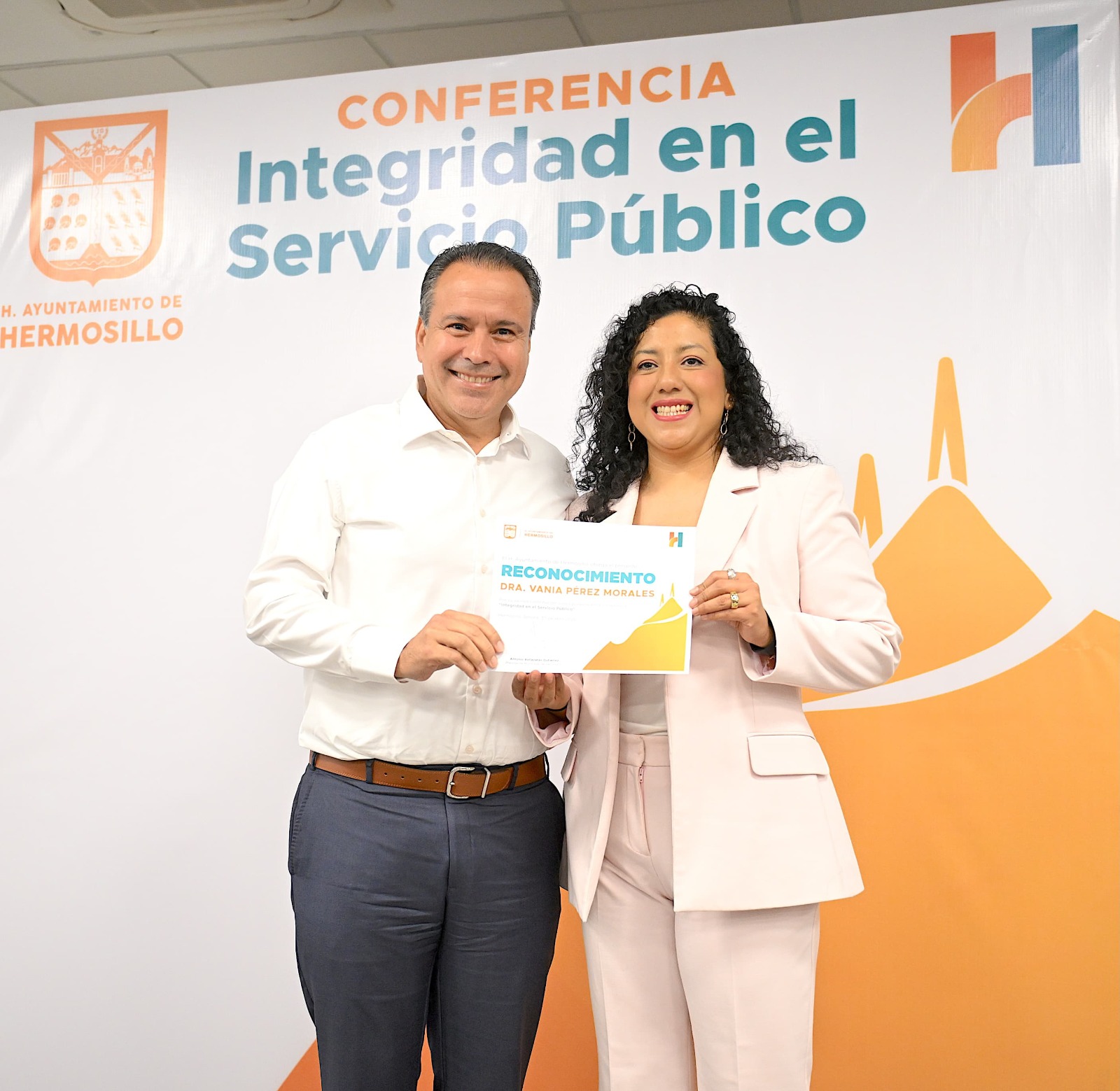 Hermosillo destaca por manejo transparente de recursos públicos