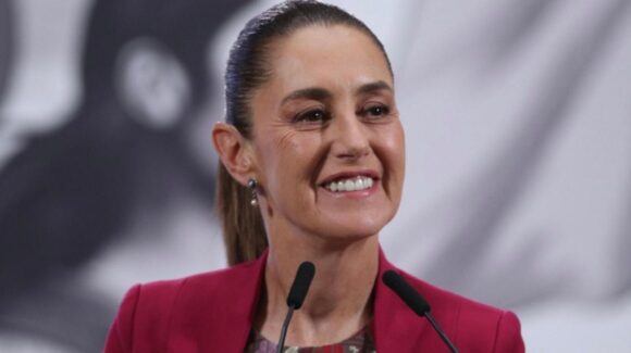 ¿Gobierno analiza cobrar VISA a ciudadanos de EU y Canadá que visiten México? Esto dijo Sheinbaum