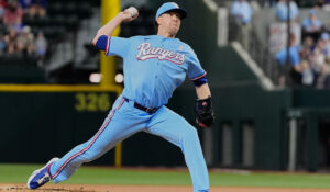 DeGrom receta 10 ponches para alcanzar los 1,900 en su carrera y Rangers vencen a Cubs
