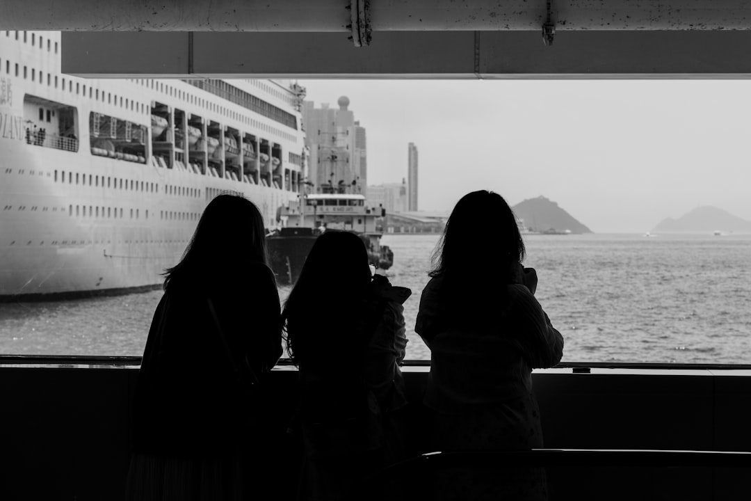 Denuncian diez casos de abusos sexuales en crucero escolar de cuatro días por el Mediterráneo.