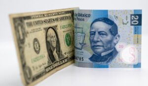 Precio del dólar en México HOY viernes 1 de mayo de 2026: El peso inicia el mes con ligera ventaja