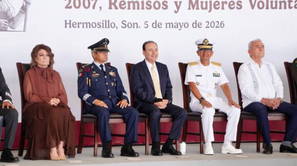 “México cuenta con ustedes”: Alfonso Durazo encabeza protesta del Servicio Militar