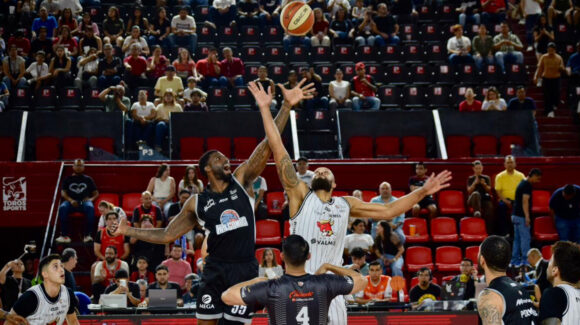 ¡Arderá la duela en Obregón! Halcones abre la ronda de playoffs del Cibacopa frente a Toros Laguna