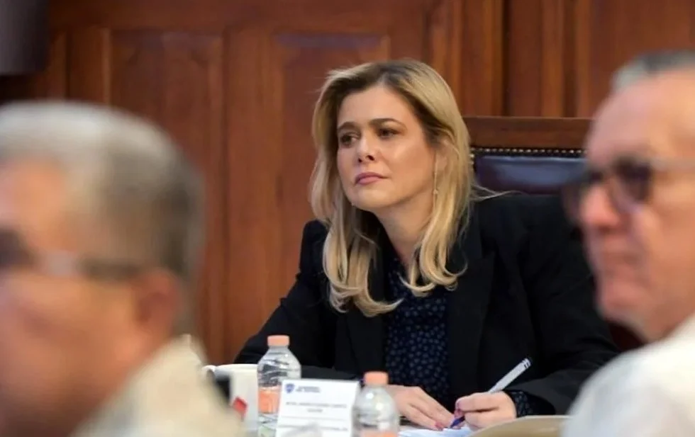 Maru Campos niega ignorar a Sheinbaum tras polémica por agentes de la CIA