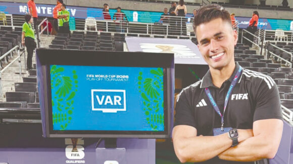 Guillermo Pacheco Larios cumplirá un sueño, el pitar en la Copa del Mundo 2026