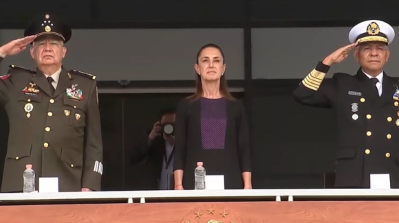 “Ningún país tiene derecho a decidir sobre el destino de otro”: Sheinbaum en el 106 Aniversario de la Columna de la Legalidad