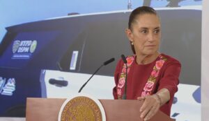 “Yo prefiero Chihuahua”: Sheinbaum critica uso del escudo de NY en patrullas de Chihuahua