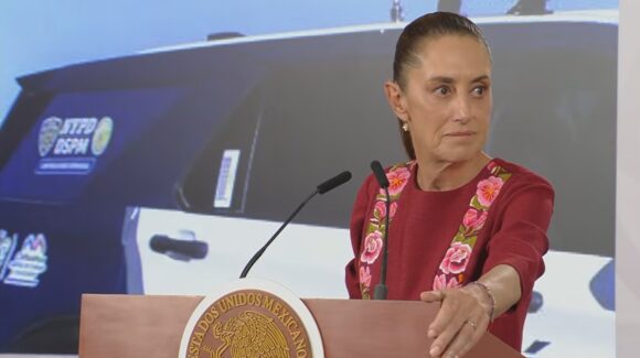 “Yo prefiero Chihuahua”: Sheinbaum critica uso del escudo de NY en patrullas de Chihuahua